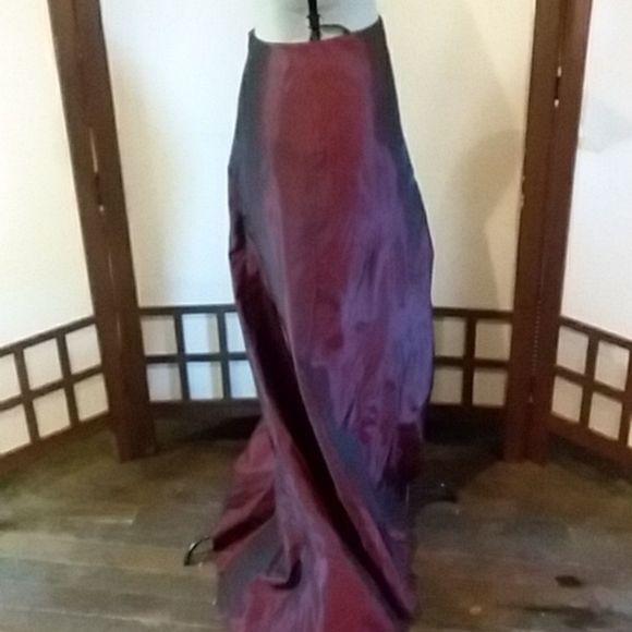 Occasions Just Separates sz 6 wine skirt taffeta with train - Picture 1 of 11